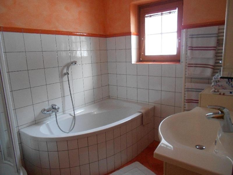 Ferienwohnung Trattenhaus 크리믈 객실 사진