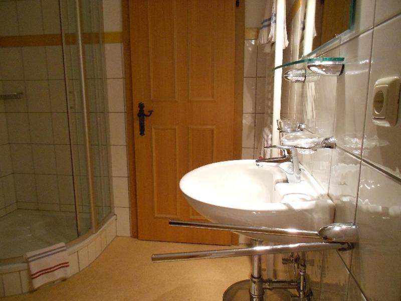 Ferienwohnung Trattenhaus 크리믈 객실 사진
